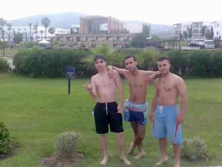 moi et anas et monsieur kara muerté hhhhhhh